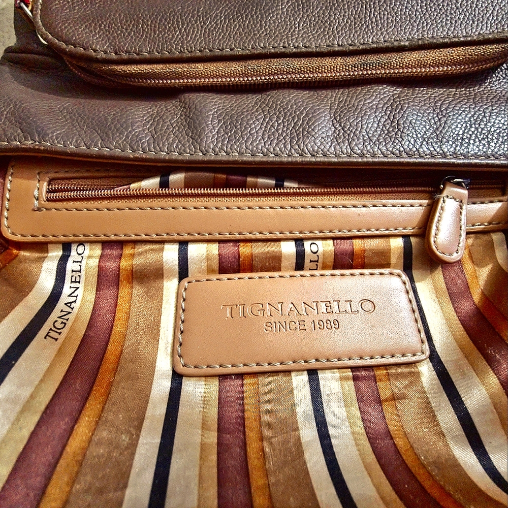 Tignanello brown leather crossbody womens bag. Small in size
